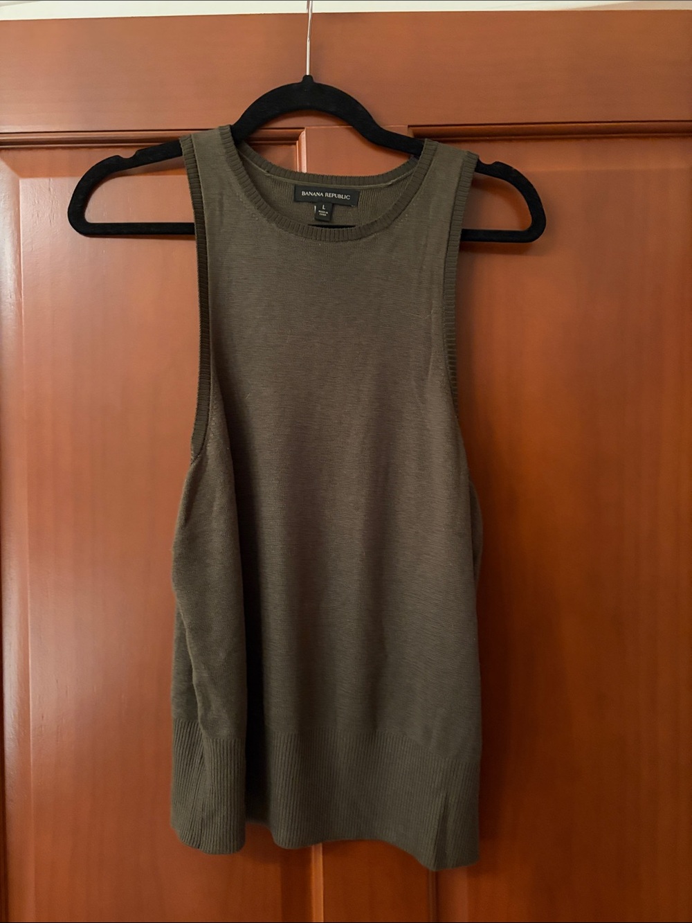Banana Republic Olive Sleeveless Ribbed Knit Tank
